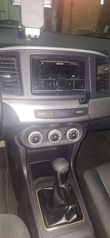 Gebraucht Mitsubishi Lancer Invite 143 PS (105 kW) 2008 Limousine