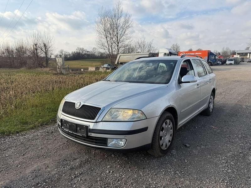 Gebraucht Skoda Octavia Elegance 105 PS (77 kW) 2005 Silber Kombi