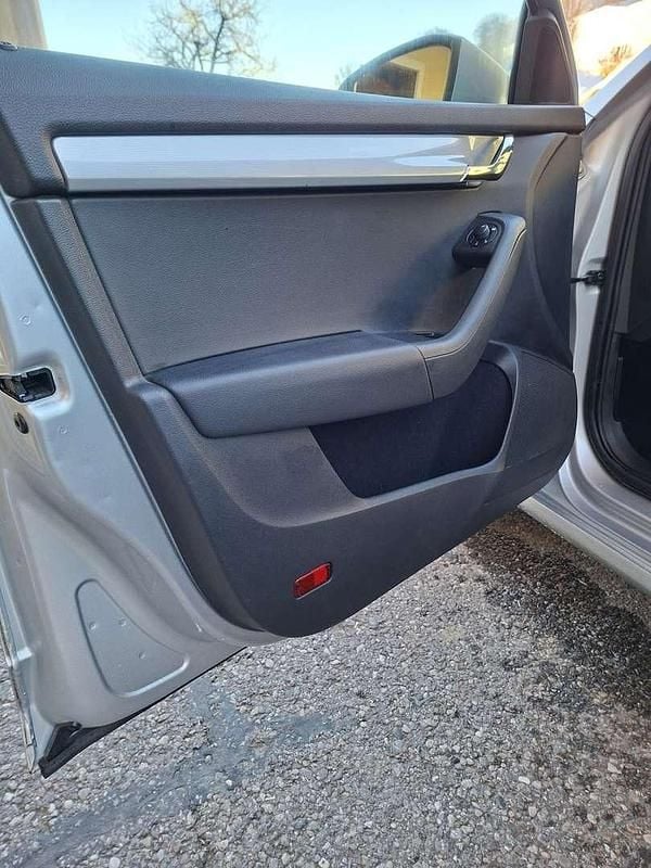 Gebraucht Skoda Octavia Elegance 105 PS (77 kW) 2015 Kleinwagen