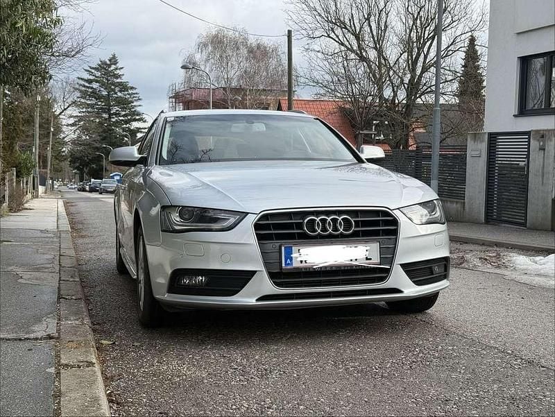 Gebraucht Audi A4 Ambiente 120 PS (88 kW) 2013 Kombi