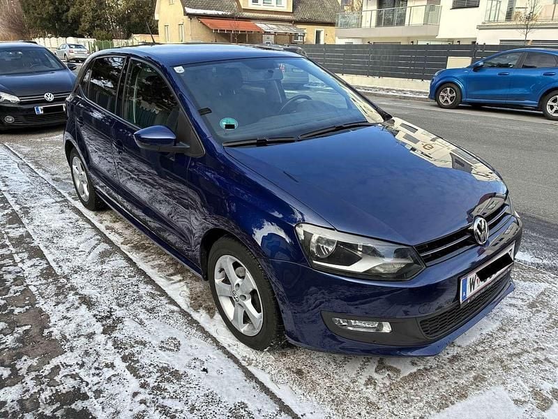 Blau Gebraucht 2012 VW Polo Limousine | € 6.490 (Fairer Preis) - Bild 1/4