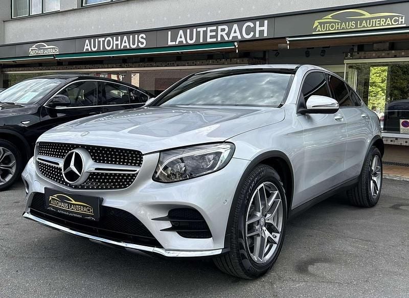 Grau Gebraucht 2016 Mercedes GLC220 AMG line Coupé | € 33.990 (Guter Preis) - Bild 1/4