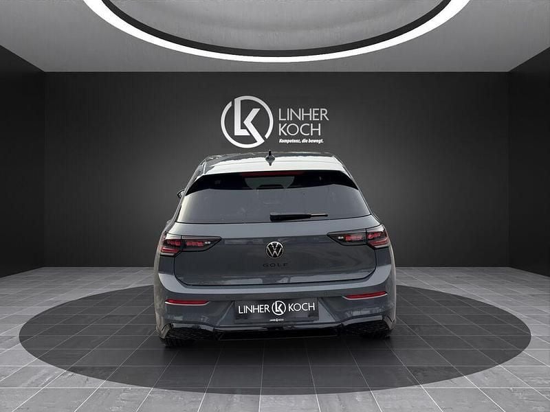 Gebraucht VW Golf VIII Sport 116 PS (85 kW) 2026 Limousine