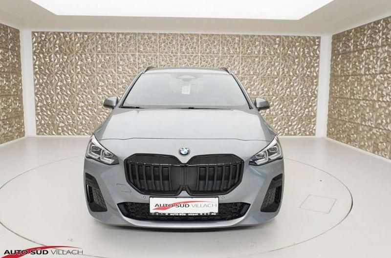 Gebraucht BMW 218 M Sport 136 PS (100 kW) 2023 Grau SUV