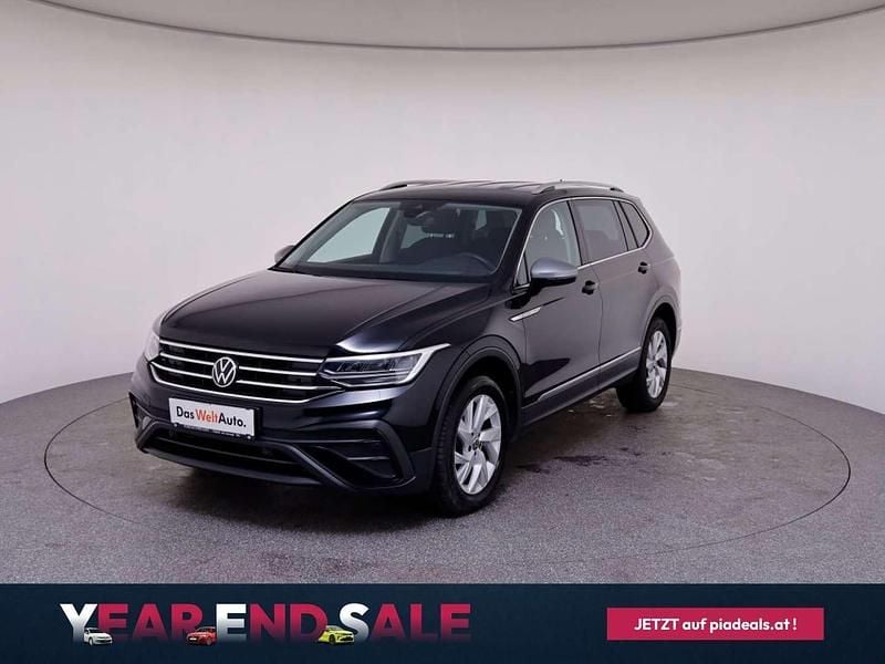 Schwarz metallicperleffektno Gebraucht 2022 VW Tiguan Allspace Life SUV | € 31.950 (Fairer Preis) - Bild 1/4