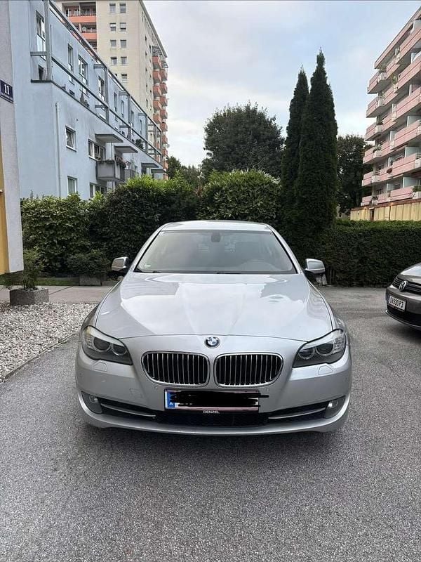 Gebraucht 2011 BMW 520 Limousine | € 9.200 (Guter Preis) - Bild 1/4