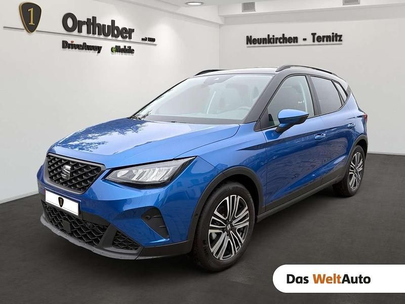 Neu Seat Arona Style 116 PS (85 kW) 2025 Hellblau  metallic SUV