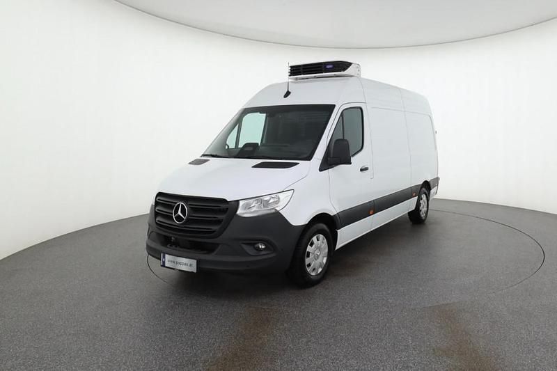 Gebraucht Mercedes Sprinter 190 PS (139 kW) 2024 Weiß Van