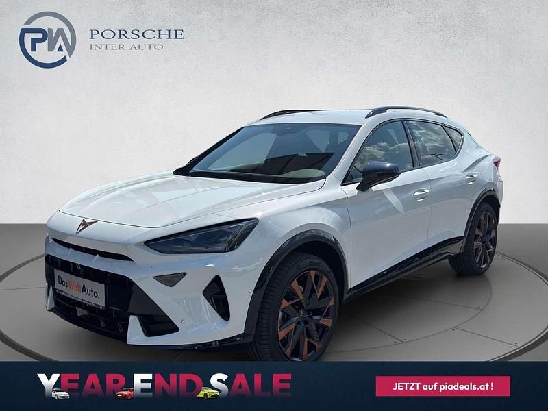 Weiss metallic Gebraucht 2025 Cupra Formentor SUV | € 41.990 - Bild 1/4