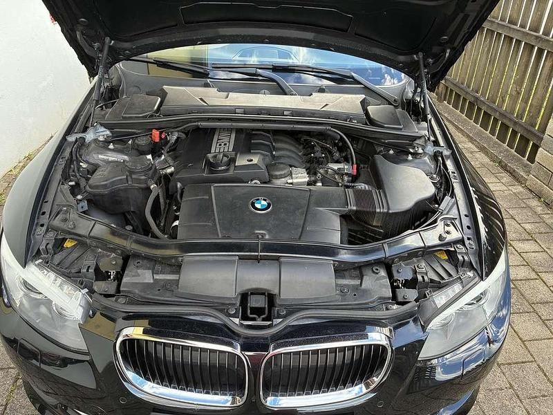 Gebraucht BMW 318 Cabriolet 143 PS (105 kW) 2012 Cabrio