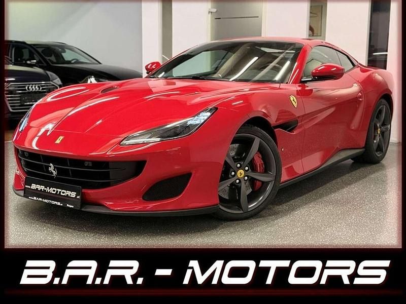 Rot Gebraucht 2018 Ferrari Portofino Cabrio | € 229.990 - Bild 1/4