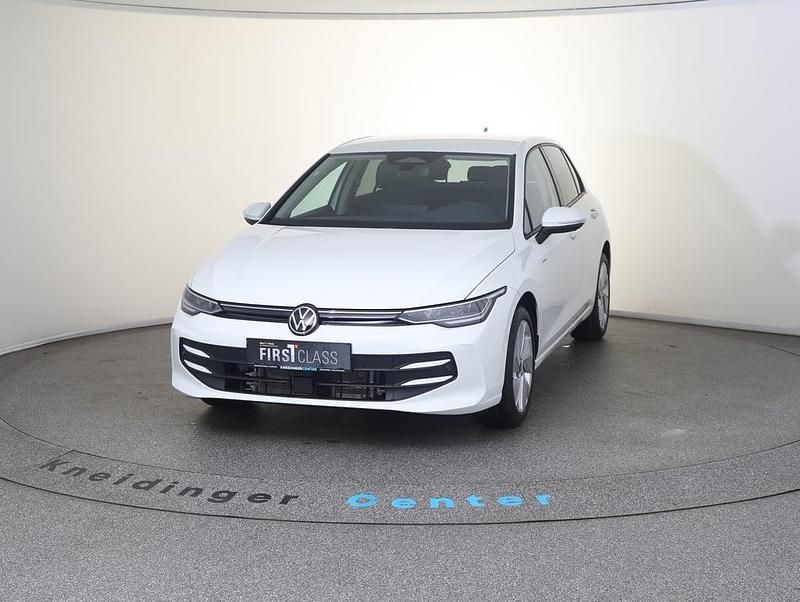 Neu VW Golf VIII 115 PS (84 kW) 2025 Weiss  normal