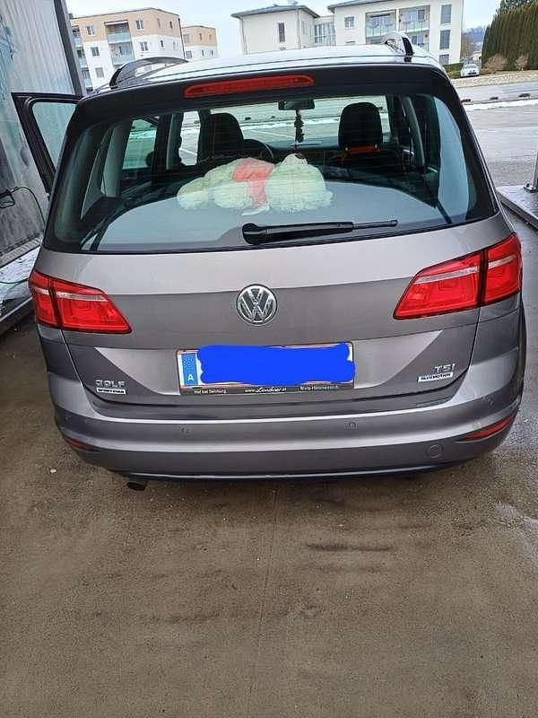 Gebraucht VW Golf VII Comfortline 110 PS (80 kW) 2016 Grau Limousine