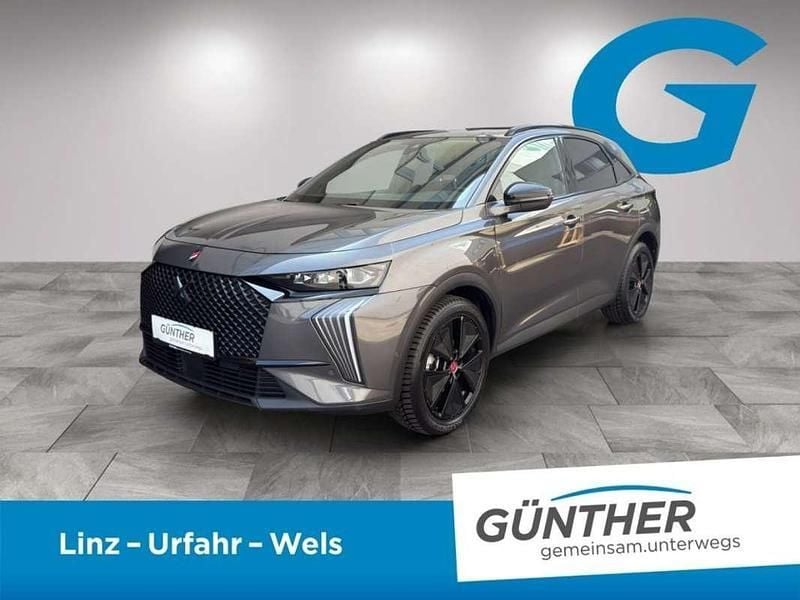 Grau Gebraucht 2023 DS Automobiles DS7 Crossback Performance Line Plus SUV | € 34.790 (Fairer Preis) - Bild 1/4