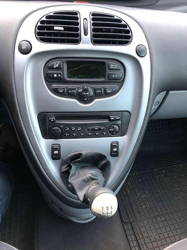 Gebraucht Citroën Xsara Picasso 109 PS (80 kW) 2007 Grau Van / Kleinbus