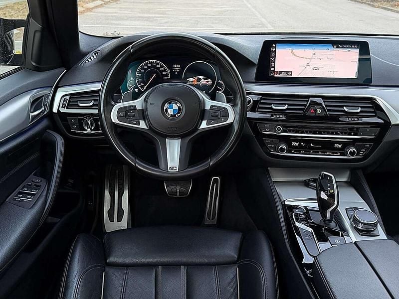 Gebraucht BMW 518 M Sport 150 PS (110 kW) 2019 Grau Limousine