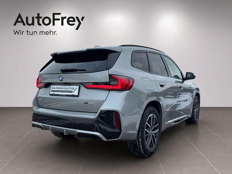 Gebraucht BMW X1 Efficient Dynamics 163 PS (119 kW) 2025 Silber SUV