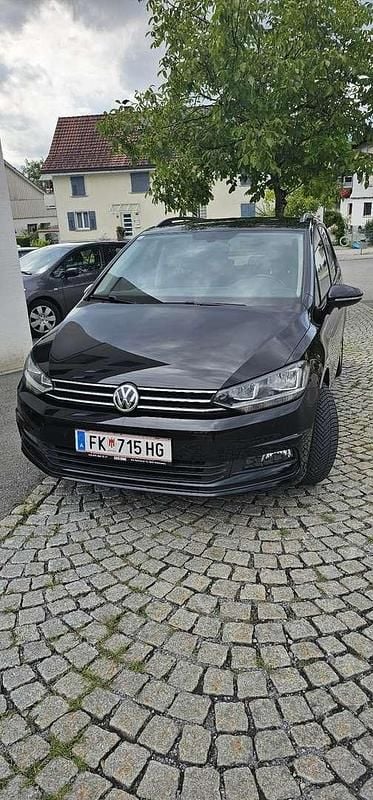 Gebraucht 2017 VW Touran Highline Van / Kleinbus | € 15.000 (Fairer Preis) - Bild 1/4
