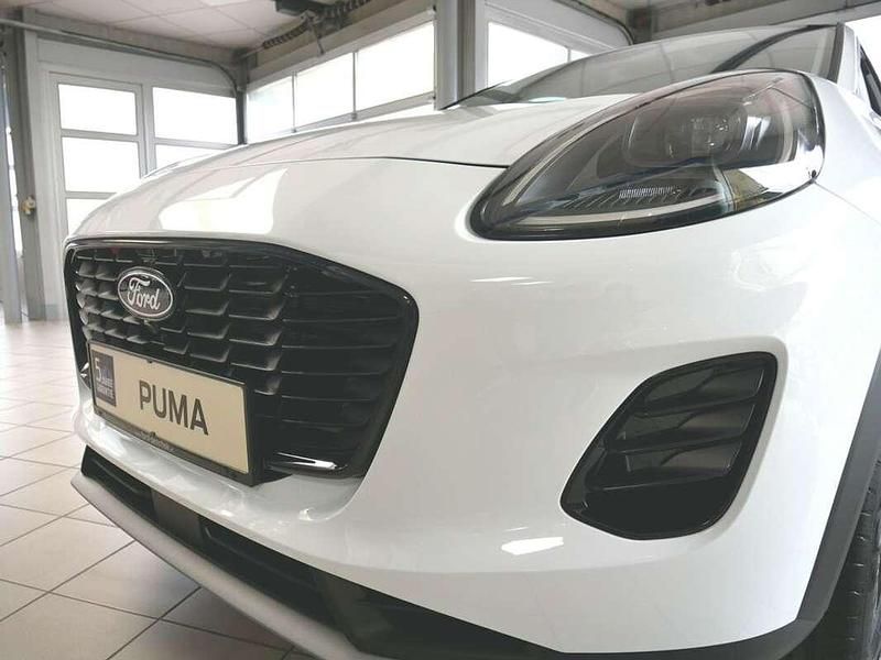 Gebraucht Ford Puma Titanium 125 PS (91 kW) 2024 Weiß SUV
