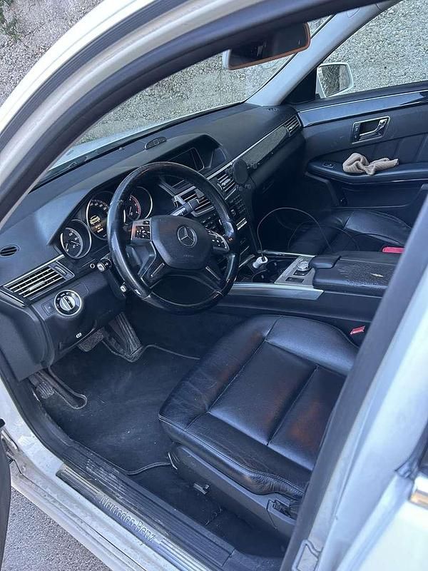 Gebraucht Mercedes E200 136 PS (100 kW) 2014 Limousine