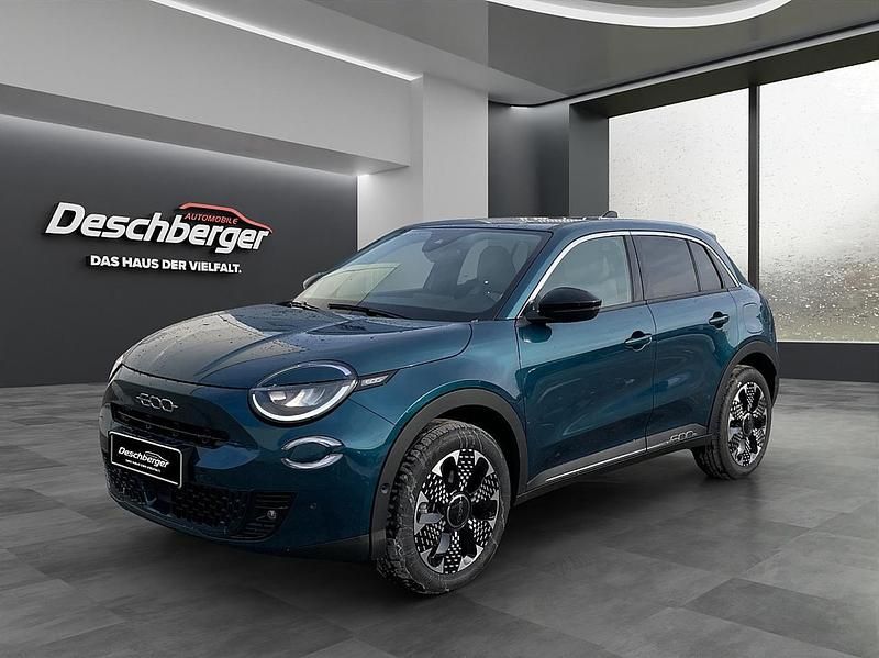 Neu Fiat 600 La Prima 101 PS (74 kW) 2025 Grün SUV