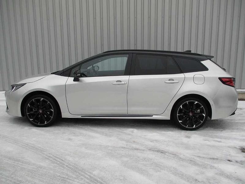 Gebraucht Toyota Corolla 152 PS (111 kW) 2023 Silber Kombi