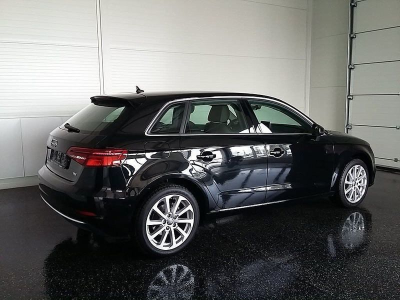 Verkauft Audi A3 Sportback 1,6 TDI des., gebraucht 2018, 23.500 km in  Gleisdorf