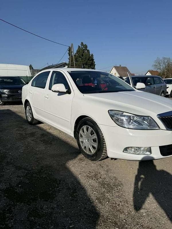 Gebraucht Skoda Octavia Ambition 105 PS (77 kW) 2012 Kombi