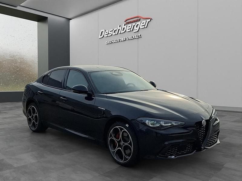 Neu Alfa Romeo Giulia Veloce 280 PS (205 kW) 2026 Schwarz Limousine