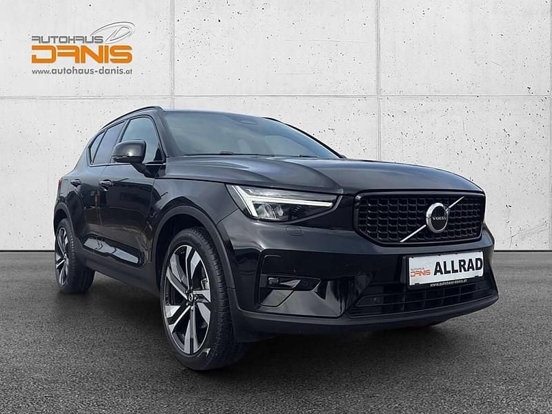 Gebraucht Volvo XC40 248 PS (182 kW) 2022 Schwarz SUV