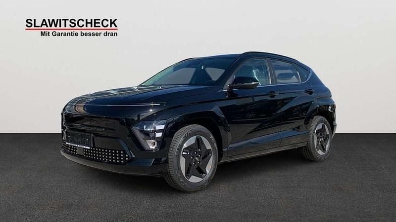 Gebraucht Hyundai Kona 114 kW (156 PS) 2023 Schwarz SUV