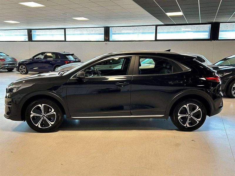 Gebraucht Kia XCeed Spirit 105 PS (77 kW) 2022 Schwarz SUV