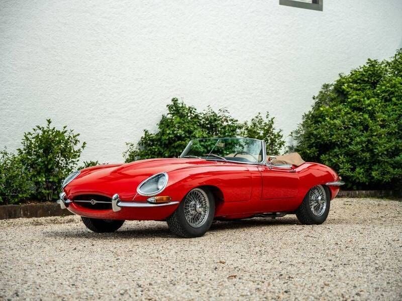 Gebraucht Jaguar E-Type 269 PS (197 kW) 1964 Rot Cabrio