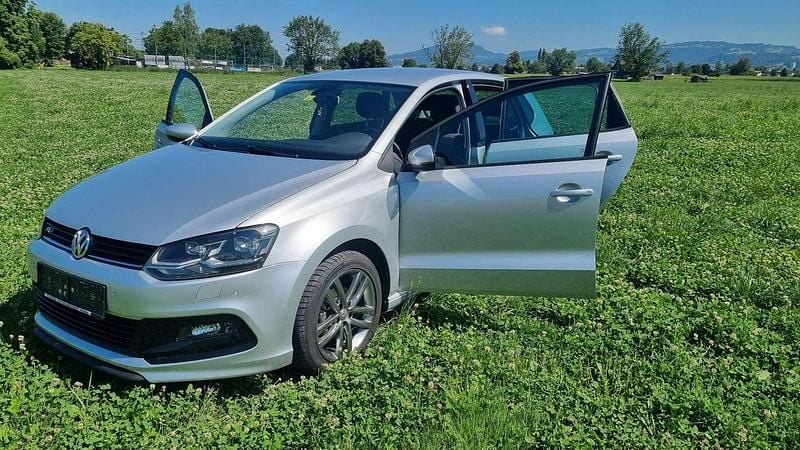 Gebraucht VW Polo Sportline 60 PS (44 kW) 2015 Silber Limousine