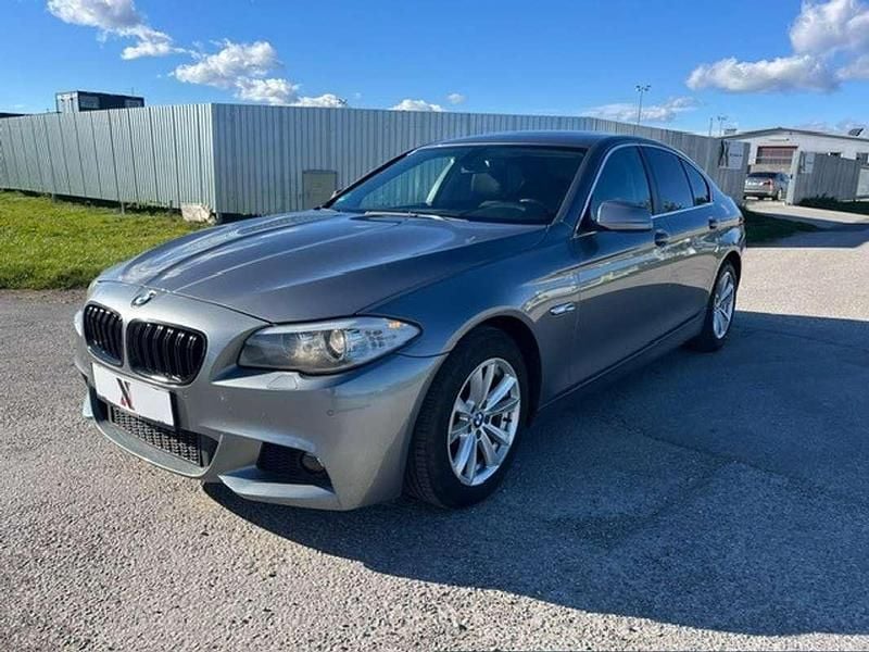 Grau Gebraucht 2012 BMW 520 Limousine | € 10.480 (Guter Preis) - Bild 1/4