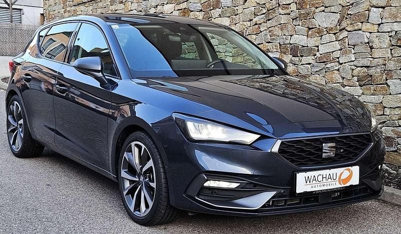 Grau Gebraucht 2025 Seat Leon FR Kleinwagen | € 27.990 (Guter Preis) - Bild 1/4