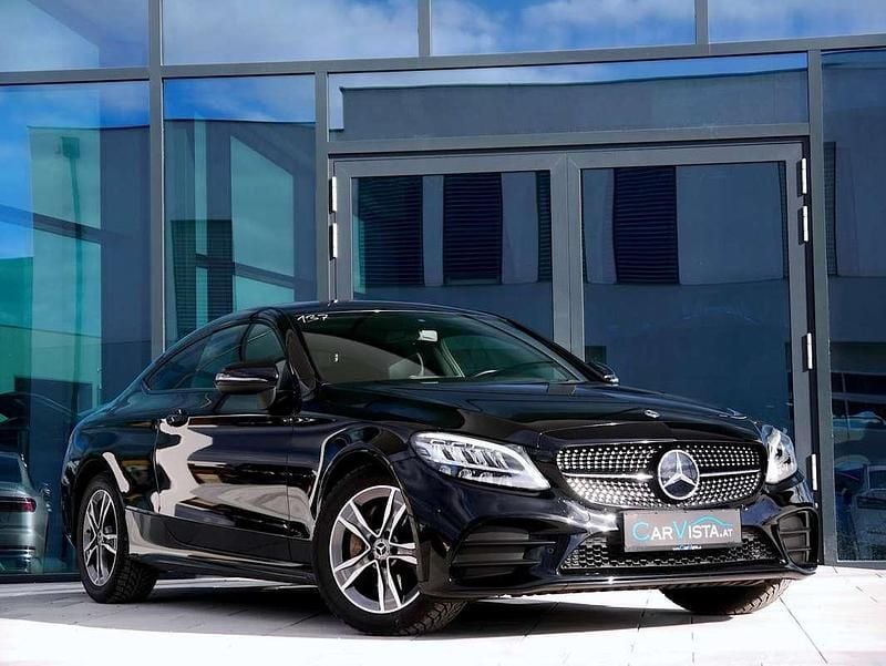 Gebraucht Mercedes C180 AMG 156 PS (114 kW) 2019 Schwarz Coupé
