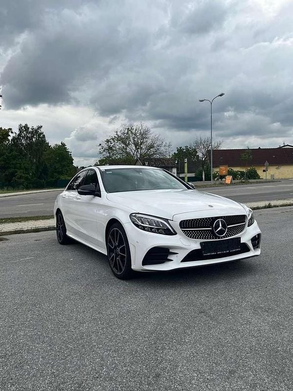 Gebraucht Mercedes C200 184 PS (135 kW) 2019 Limousine