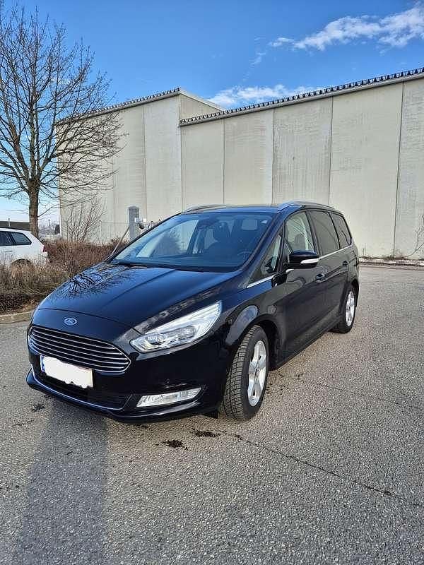Gebraucht Ford Galaxy Titanium 140 PS (102 kW) 2017 Schwarz Van / Kleinbus