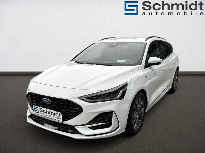 Rot Gebraucht 2024 Ford Focus ST-Line | € 25.490 (Etwas zu teuer) - Bild 1/3
