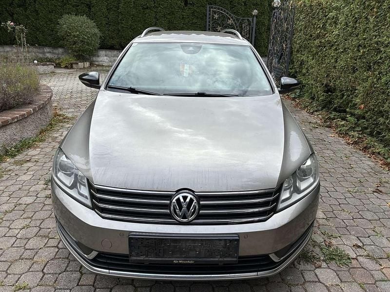 Gebraucht VW Passat 177 PS (130 kW) 2014 Kombi