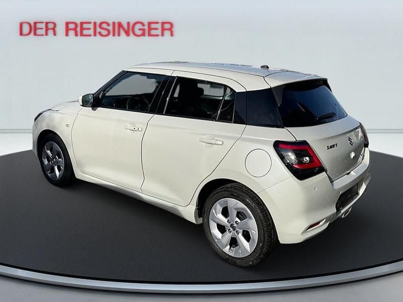 Gebraucht Suzuki Swift 83 PS (61 kW) 2025 Weiß Limousine