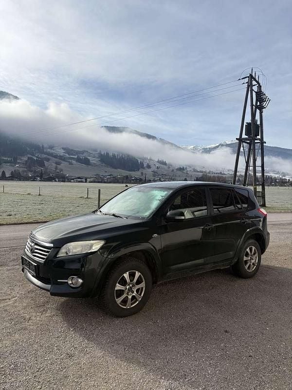 Gebraucht 2011 Toyota RAV4 Executive SUV | € 5.700 (Superpreis) - Bild 1/4