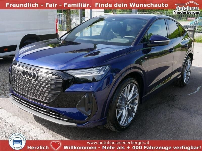 Blau Gebraucht 2023 Audi Q4 Sportback e-tron Advanced SUV | € 52.698 (Teuer) - Bild 1/4