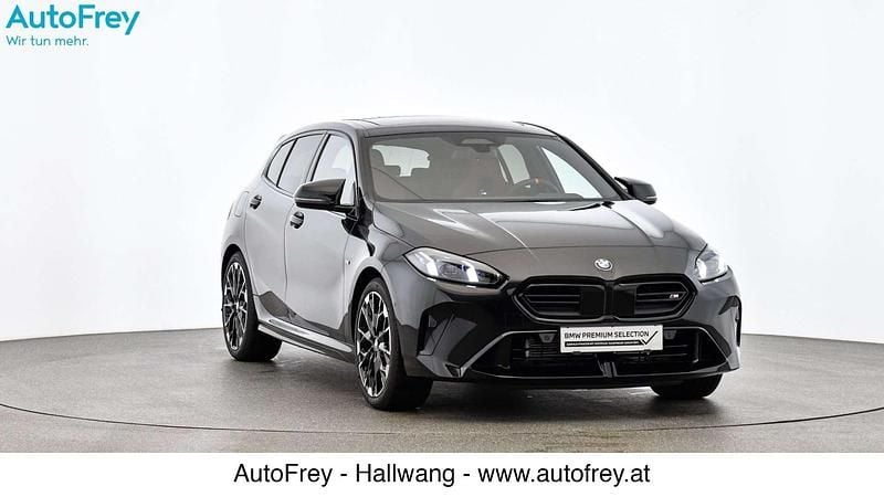 Gebraucht BMW M135 Efficient Dynamics 301 PS (221 kW) 2024 Schwarz Kleinwagen