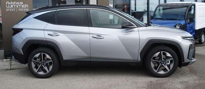Gebraucht Hyundai Tucson GO! 160 PS (117 kW) 2024 Silber SUV