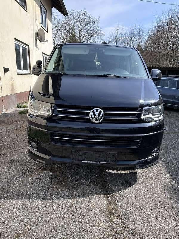 Gebraucht VW Multivan Highline 179 PS (131 kW) 2012 Van