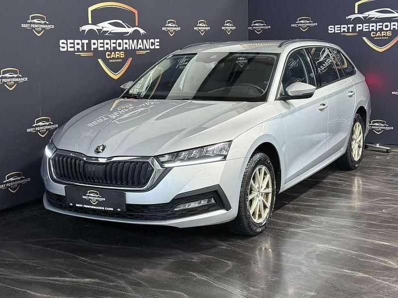 Grau Gebraucht 2022 Skoda Octavia Ambition Kombi | € 19.499 (Superpreis) - Bild 1/4