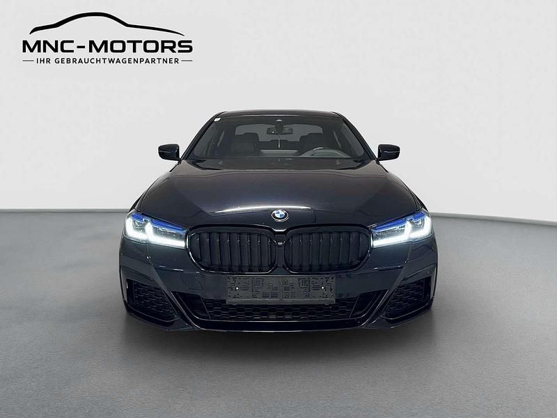 Gebraucht BMW 520 M Sport 190 PS (139 kW) 2021 Schwarz Limousine