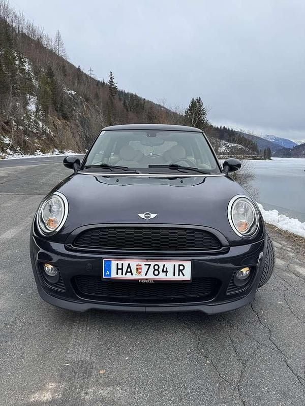 Gebraucht Mini Cooper 120 PS (88 kW) 2007 Schwarz Kleinwagen